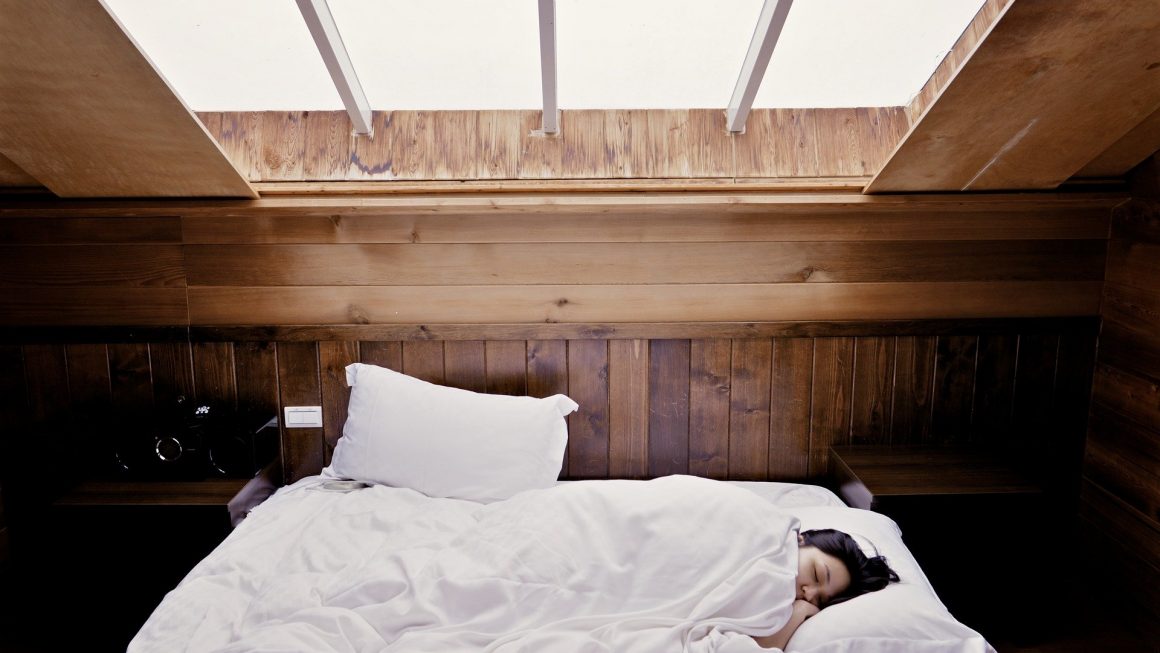 aménagement d'un grenier en chambre